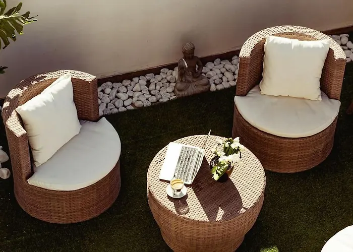 Luxury Designer Penthouse With Private Jacuzzi