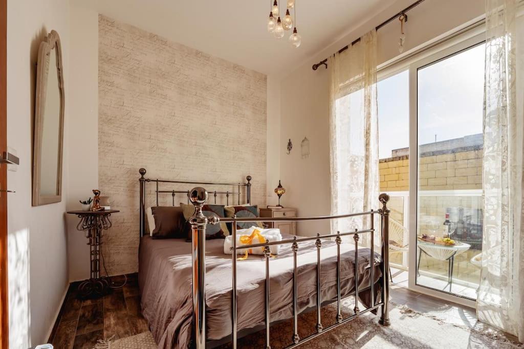 Luxury Designer Penthouse With Private Jacuzzi Appartement Sliema
